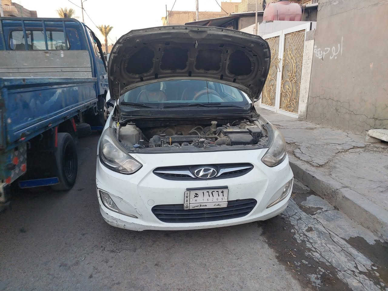 اكسنت موديل 2013 رقم بغداد (سنوية منتهية) 
مكينة مكفولة .. كير مكفول .. قطرتين .. تبريد ثلج ..
السيارة استخدام للدوام ذهابا وايابا ومنزلية .
مكينة غير متعوبة ابدا الدهن اصلي .. البنزين محسن فقط .. 
اسكن بغداد الكمالية 
مزيد من التفاصيل والسعر على الرقم 
***********
يتوفر واتساب
