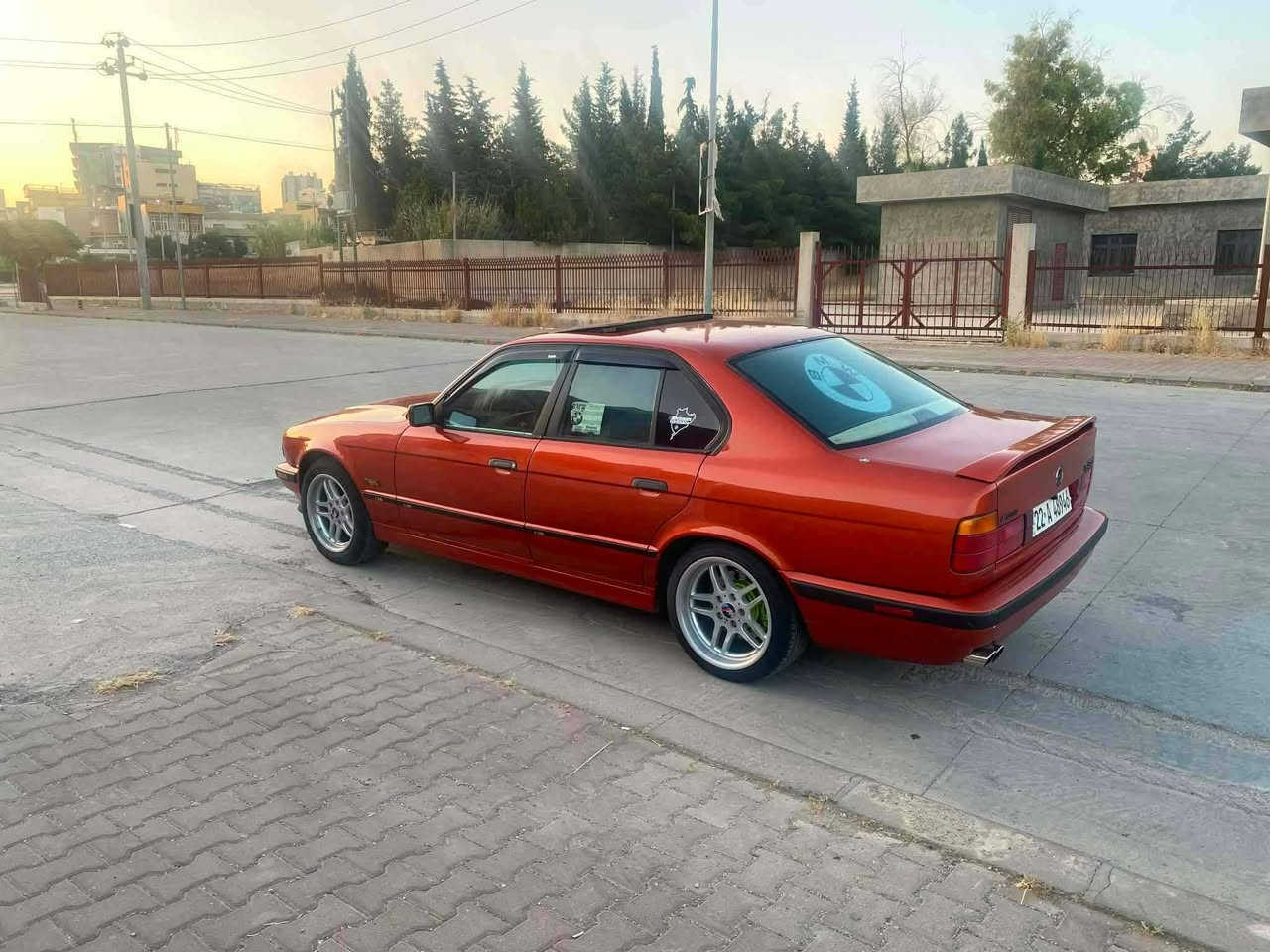 بي ام 525 • ١٩٩٥ • رقم اربيل