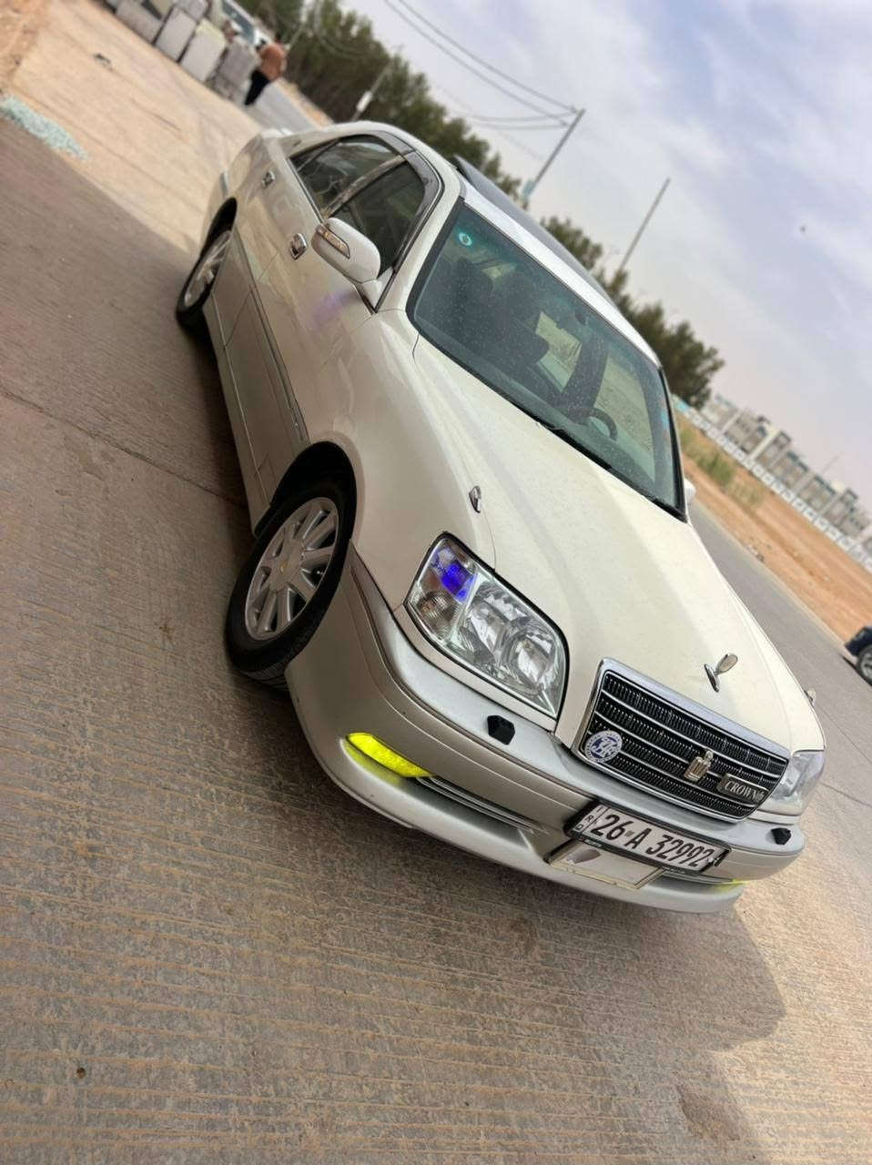 سلام عليكم للبيع. ملكه. مديل ٢٠٠٣ فول. مواصفات رقم. دولي مداور. مبدل. ربع. الامامي فقط  السعر ١١٠. وبيه. مجال. بسيط  الاستفسار ع. ،قم. ***********
