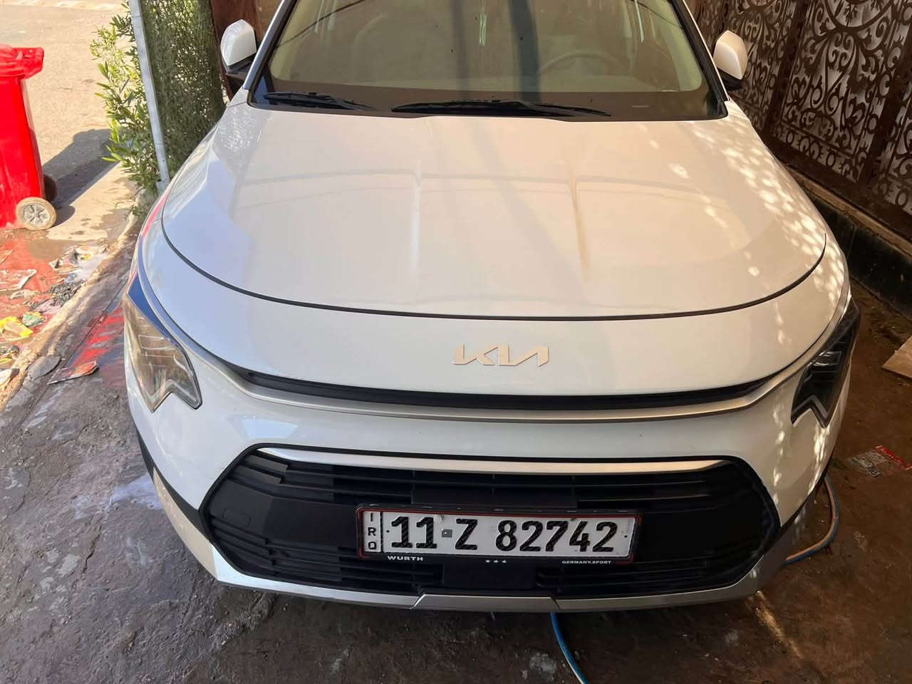 كيا نيرو موديل 25 سياره هابيرد حالت البطاريات كلش ممتازه فول مواصفات عده الفتحه تتفئه كشنات  وستيرن حساسات  كامره اماميه سياقه ذاتيه لايت LED عدسات ثنين مع الاشارات كامرة خلفيع سيارة حلوة ومرتبه صور الحادث موجود بالمنشور. وارد امريكي السيارة بعد بيه هواي مواصفات 
ماشيه 70 الف ✅
الاستفسار (***********)
السعر 168 وبيه مجالل✅

ماكوو بهيج سعر ونظافه 

مكان السيارة بغداد (حي العدل )
(168)✅
