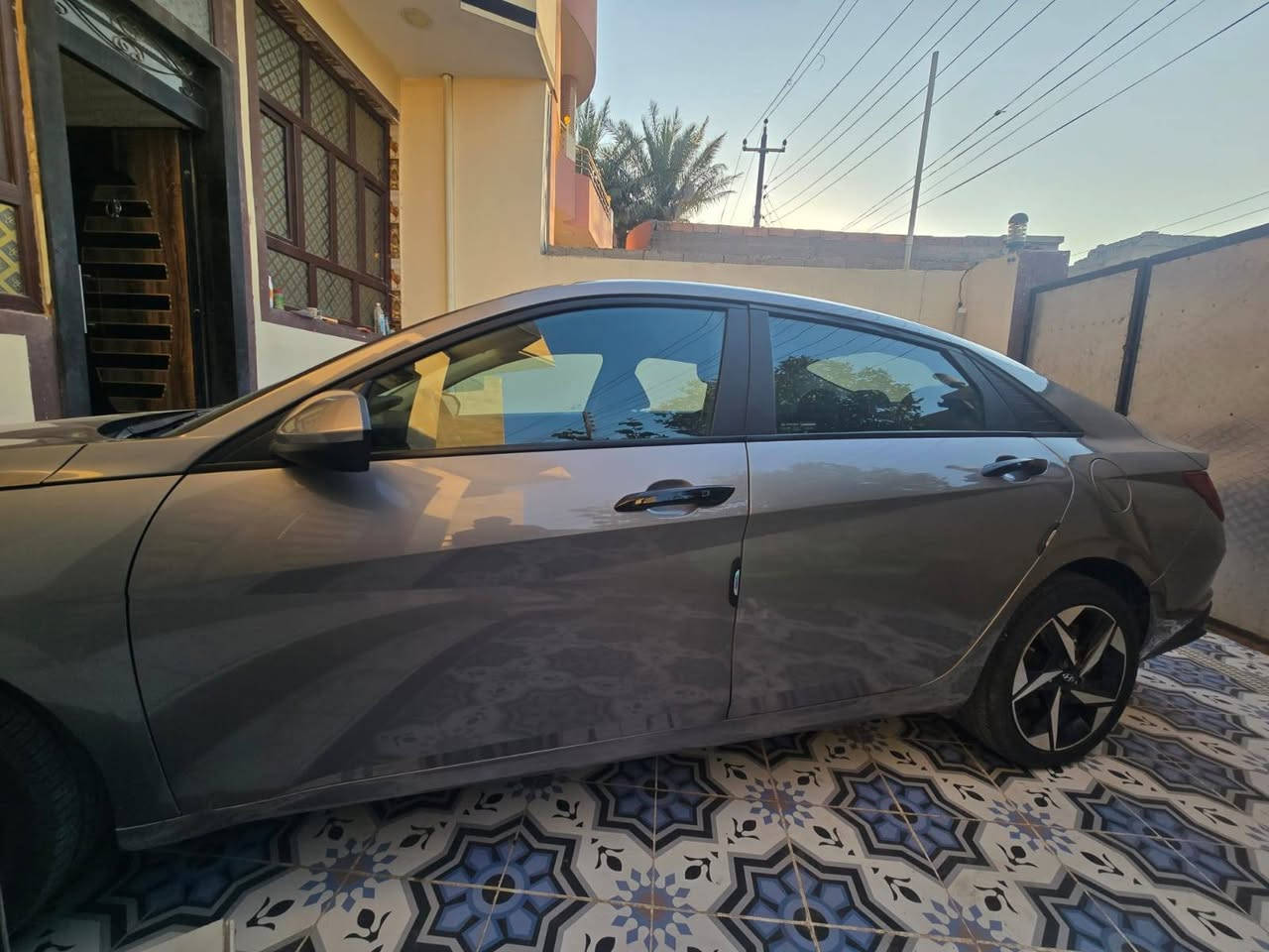السلام عليكم
النترا موديل،23البيع 
الحادث 3قطع تبديل 
السياره مابيه اي نقص 
مواصفات السياره بصمت تشغيل تحكم ستيرن جهتين 
شاشا دجتل سايد برك بصمه مثبت سرعه توقف ذاتي خط مسار 
وبيه هواي مواصفات 
السياره بدون رقم تترقم جميع المحافظات 
العنوان ديالى بعقوبه رقم االهاتف 
،***********
