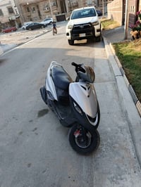 بلاديه • ماكس • ١٥٠