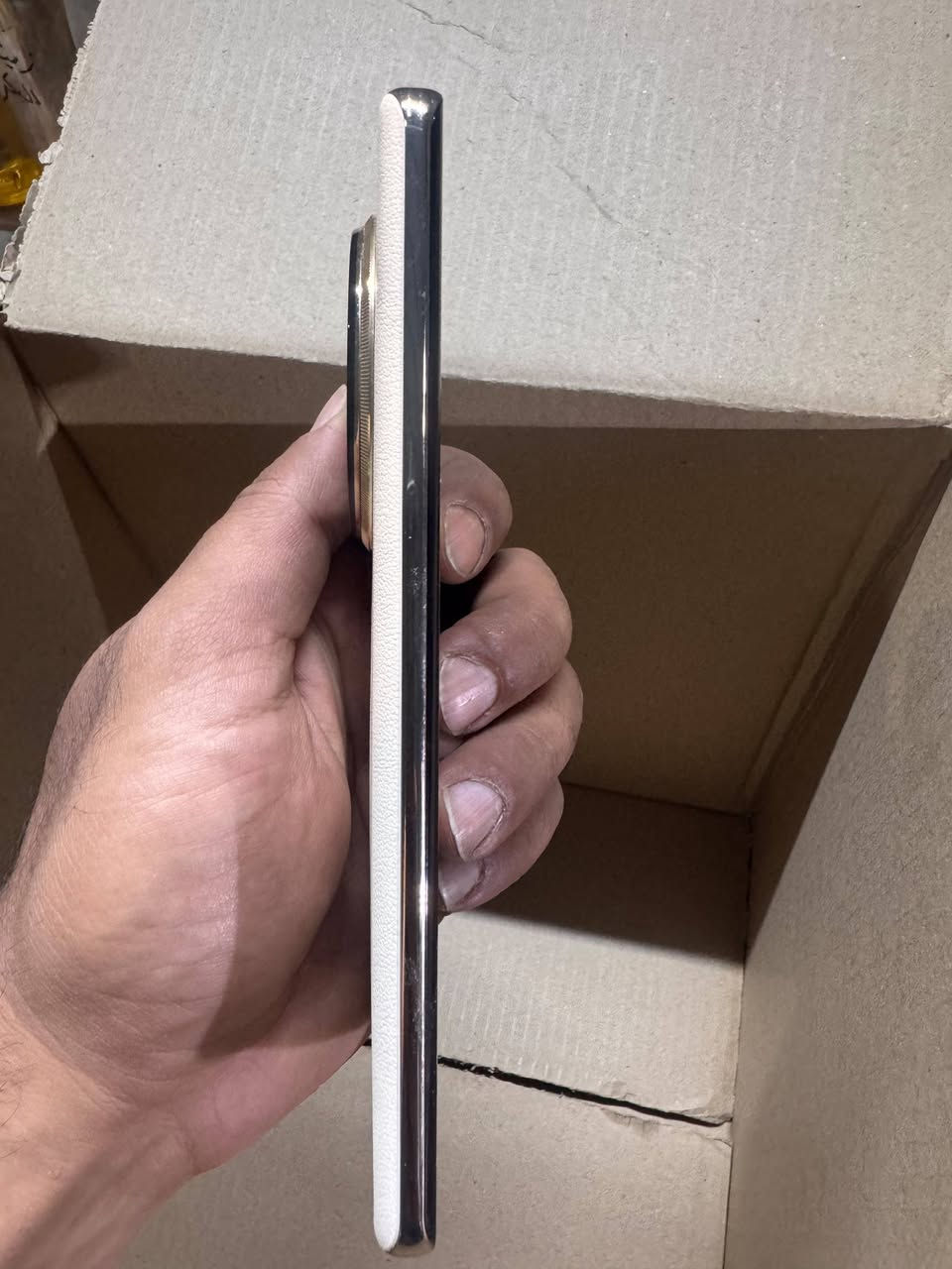 ريلمي ١٢ برو بلاص • ٥١٢ جيجا • ١٦ رام