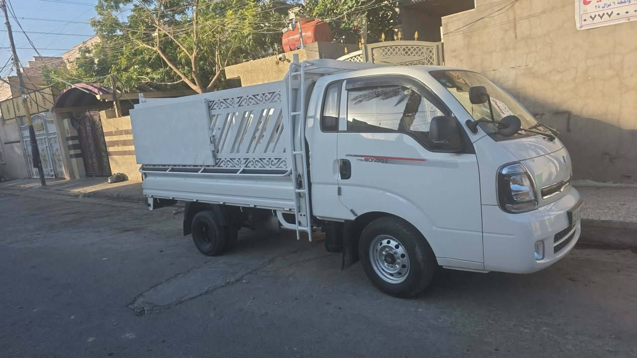 كيا حمل غاز موديل 2024 سياره جديده ماشيه 5500باسمه رقم بغداد  *********** كفاله عامه او مراوس بكنتر حديث ٢٢ فما فوق
