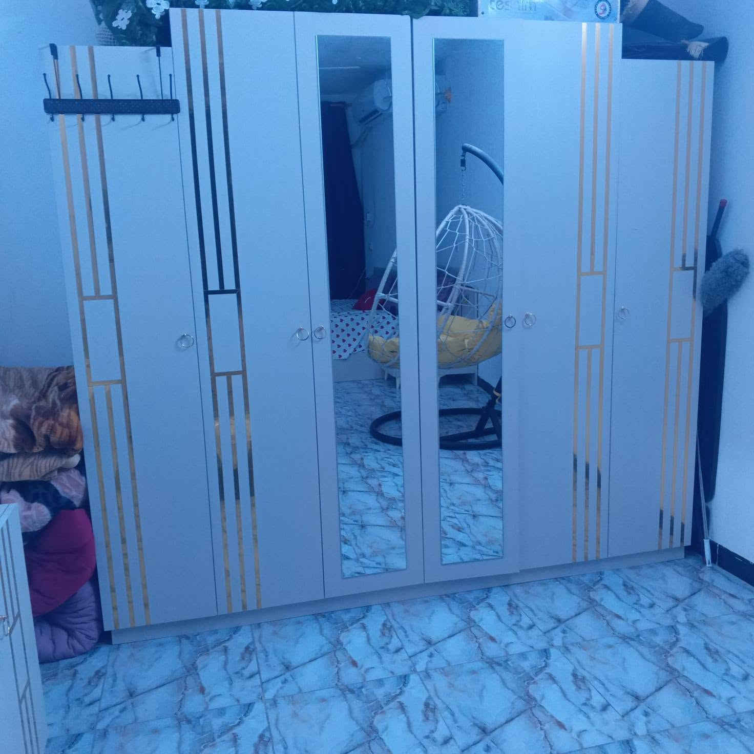 اغراض للبيع اليريدهن يتفضل خاص او اتصال على رقم الهاتف ***********
