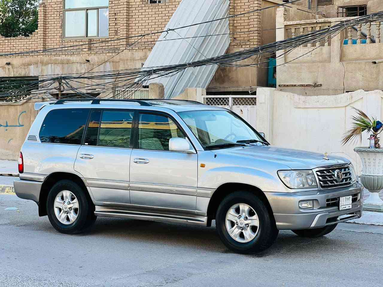 تيوته لاندكروز GXR خليجي مديل 2007 رقم بغداد الماني سنويه لل29 مشروع وطني مكفوله من الضربه والتبديل بيهه قطعتين صبغ والباقي كفاله  السعر 147وبيه مجال للستفسار اكثر *********** مواصفات فول فتحه سقف كشنات جلد تحكم ستيرن حساسات كامره خلفيه فورويل 7راكب ثلث قطع تبريد ثلاجه دبل تانكي مكينه 6سلندر مكينه وكير كفاله عامه داخل بيجي 5ويل كب كروم لايت زنون سنترالك  حداديه جديدهه تخم تاير كهربائيات كلهه شغاله سياره مكفوله وجديده وجاهزه واي نقص مابيهه كربلاء, العراق
