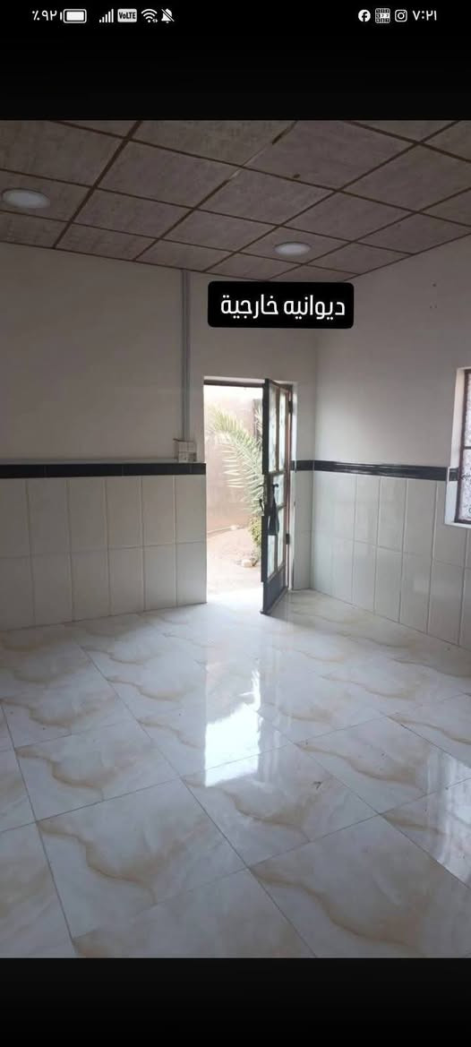 بيت طابو زراعي صرف للبيع المساحة 150متر الواجهة 15 و العرض 10

 سعر البيع 55 مليون و بي مجال البيع مباشر من صاحب البيت 
 يتكون من غرفتين و مطبخ و غرفة خاصة بالصحيات باب داخلي و خارجي و مخزن و ديوانية خارجية و حوش 
السكف عكادة و السطح شتايكر 
العنوان البصرة / أبي الخصيب / حمدان /بلد نجدي
للتواصل ***********
