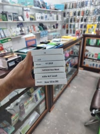 شاشات • بطاريات • قواعد الشحن