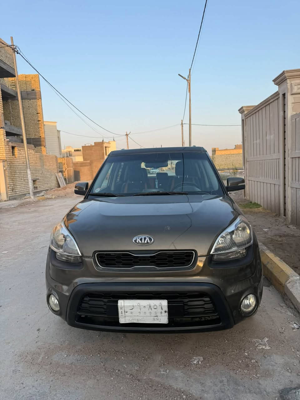 السلام عليكم 
صول محرك 2000 دوش 
اوتماتيك سيارة جديدة وجاهزة 
رقم بغداد مشروع وطني 
السعر 84 
***********
