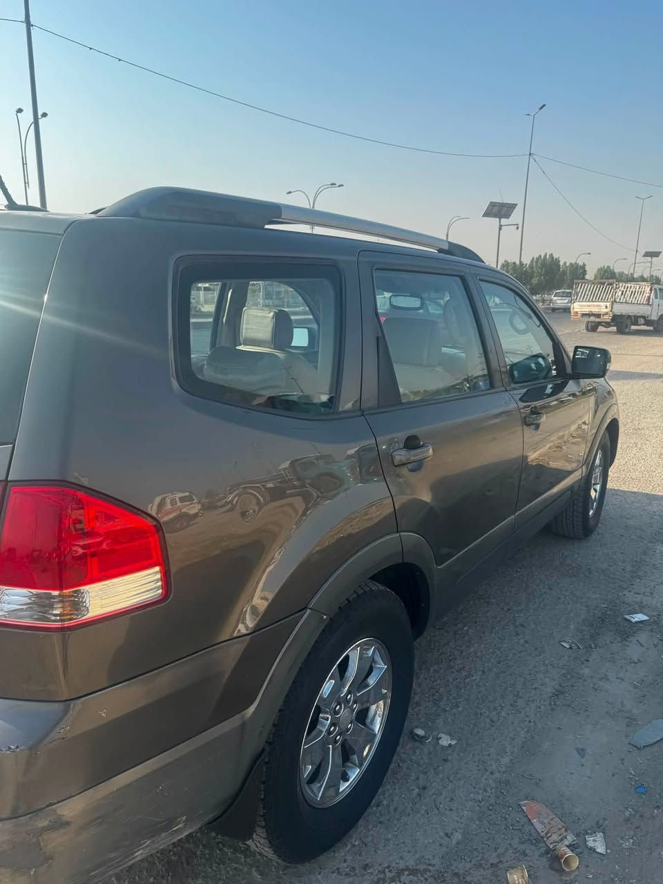 صبغ حزام جاردة EX فول عدى الفتحة والبصمة مراوس C200 ترهم
***********
2009موديل
