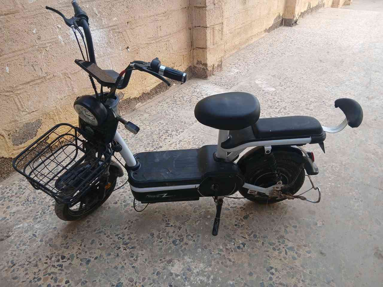 دراجة شحن • ٤ بطاريات • نضافته ٩٥٪