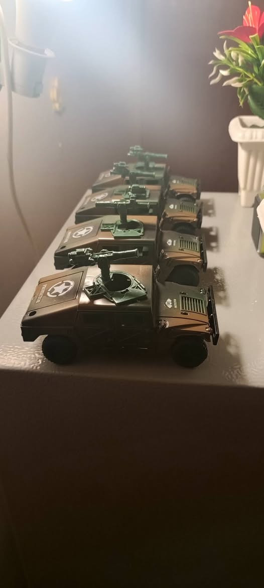 سعر القطعه 15,000 التوصيل 5000/***********
