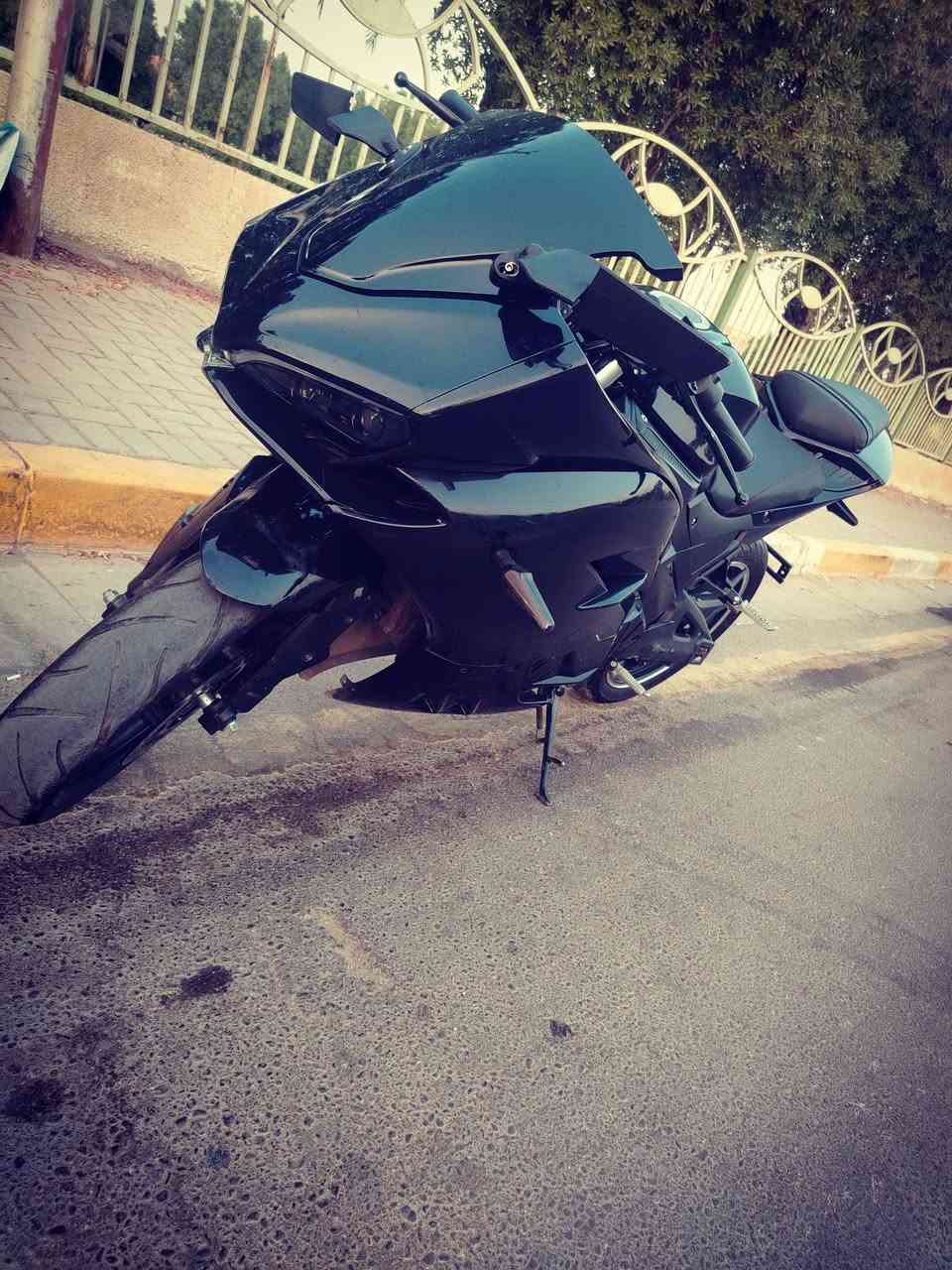 السلام عليكم 
((بطح كهرباء))
النوع:دوكاتي
المديل:2026
الون:اسود
المحرك:3000
البطاريه:ست خلايه
ملاحضة:الدراجه نصبتها خياليه احلى من الصور وبيها ملاحضات بسيطه
السعر:خاص
العنوان:بغداد
للاستفسار:***********واتس
