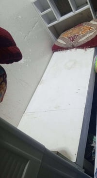 سرير طفل • عمر ٩ سنوات