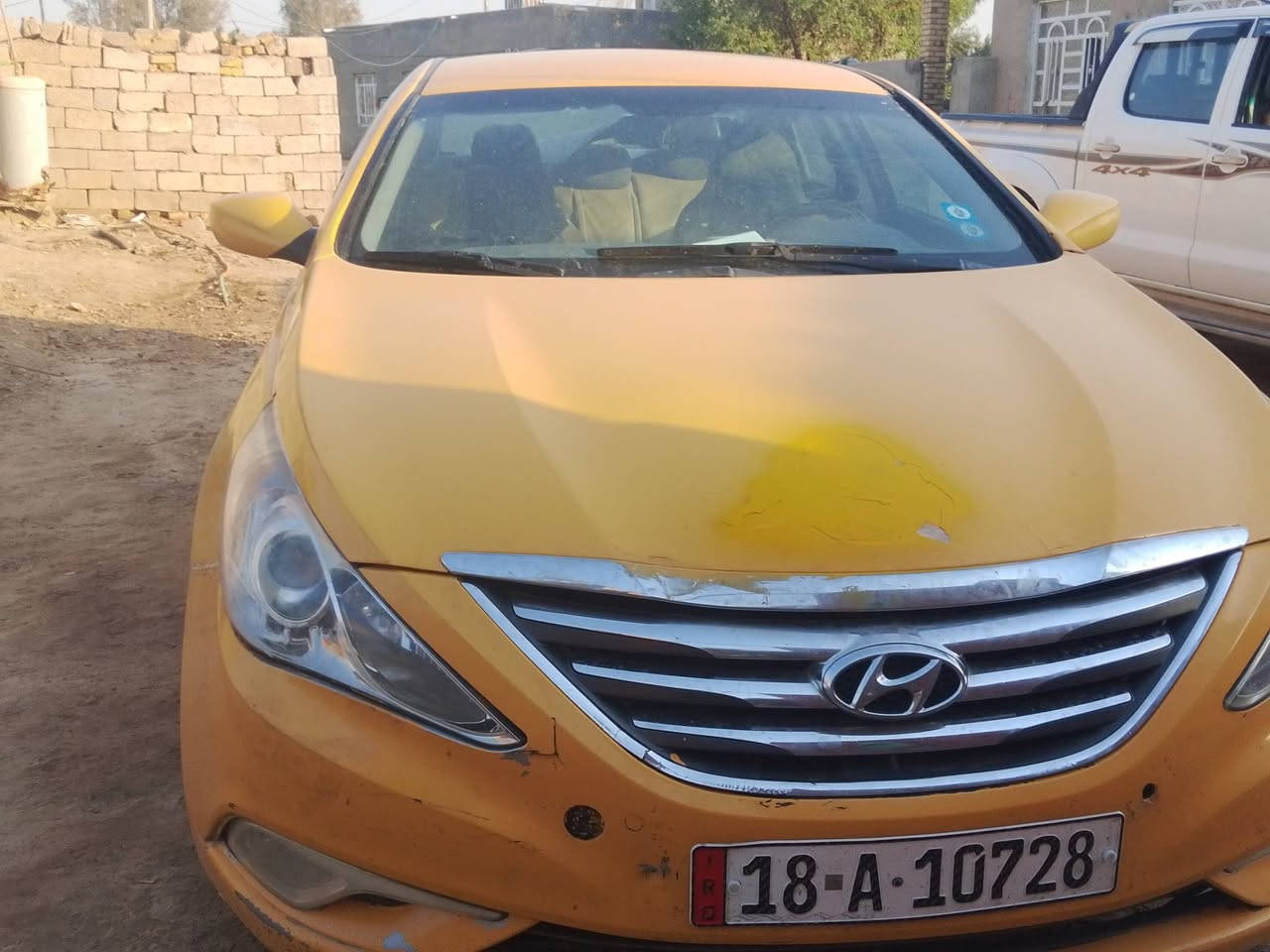 سوناتا امريكي 12موديل   حادثه باب سائق بدل لبل واحد بصمه تشغيل بسمي سياره سنويه 2031تنتهي مصفره هيه غرامات *********** سعر 95بيه مجال
