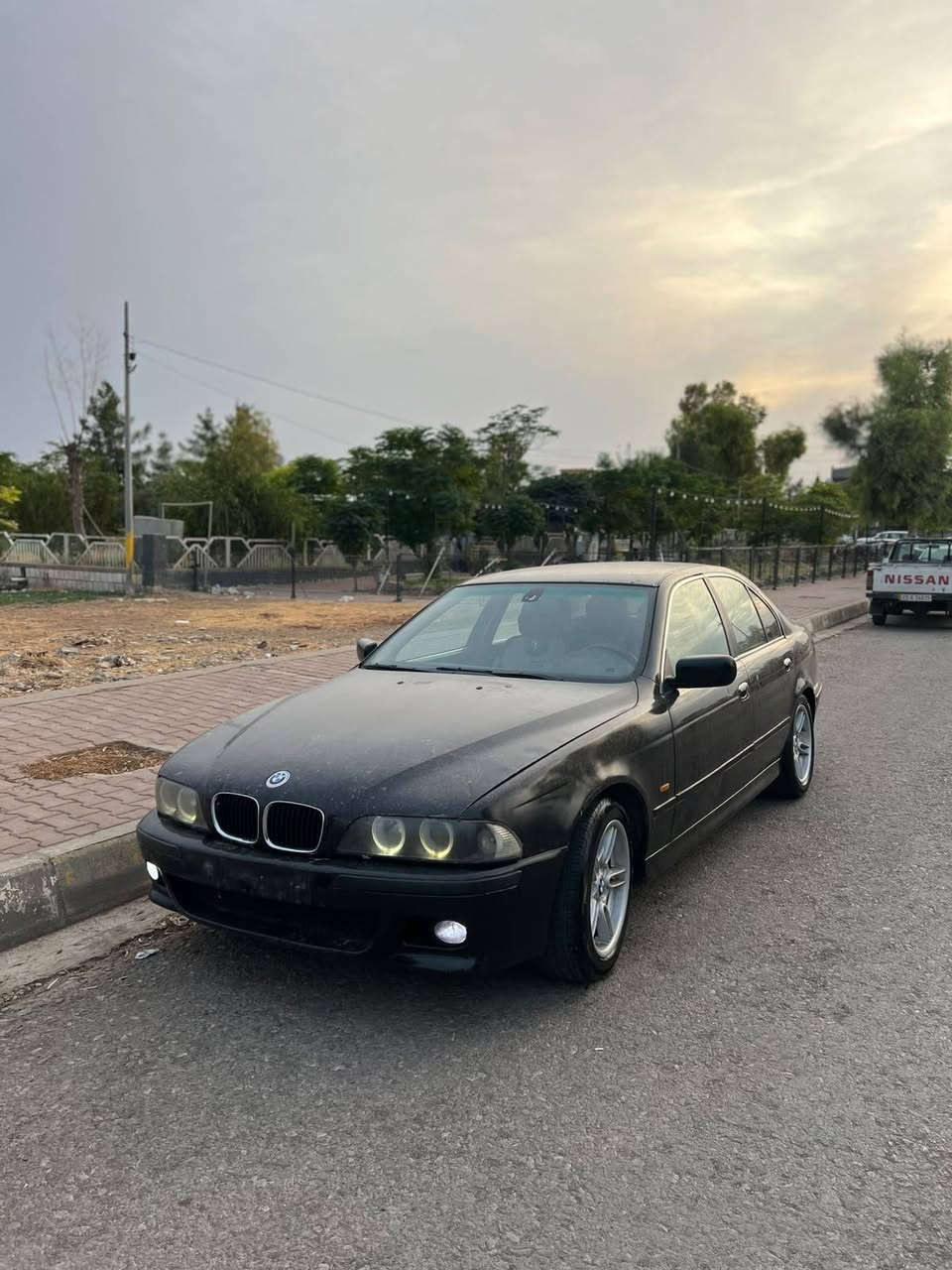 بي ام دبليو ٥٢٥ • توماتيك • ١٩٩٨