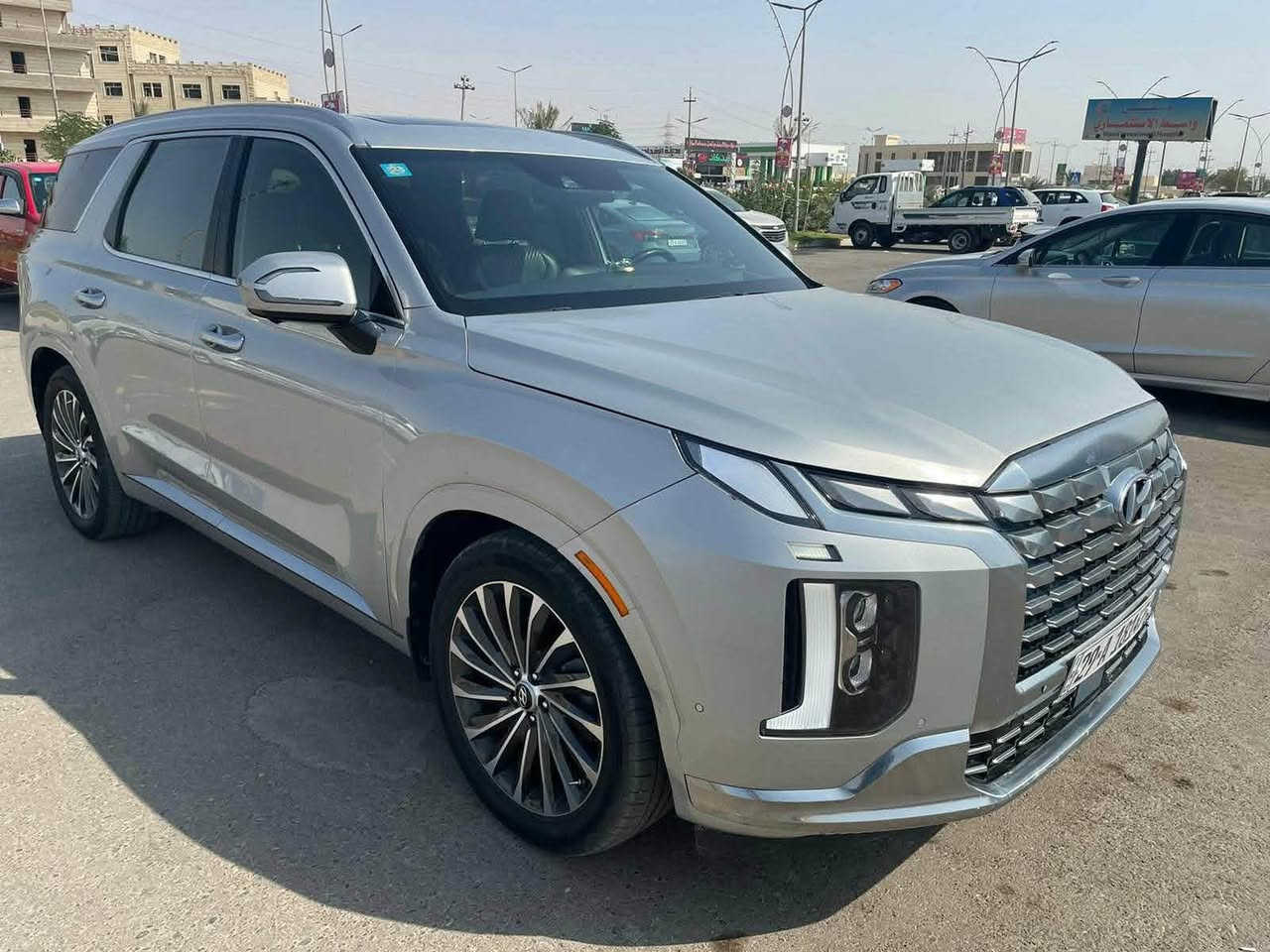 هونداي بلسايد كالكرافي ٢٠٢٣ للبيع
سيارة مرقمة واسط ، حادثها بنيد فقط صبغ ، 

مواصفات ١/١  الكالكرافك معروفة  اعلى فئة بالمواصفات ما حاجة اعدد بمواصفاتها  ، ٧راكب  ،رقم الشاصي موجود الي يحب يتاكد ، محرك ٦ سلندر ٣٨٠٠ ، بانزين كله عادي ادوانز ماكو نهائي ، السيارة جاهزة من كلشي ، ماشية حاليا 36 الاف ميل 

، السيارة عنوانها ناصريه مركز

‭***********‬
