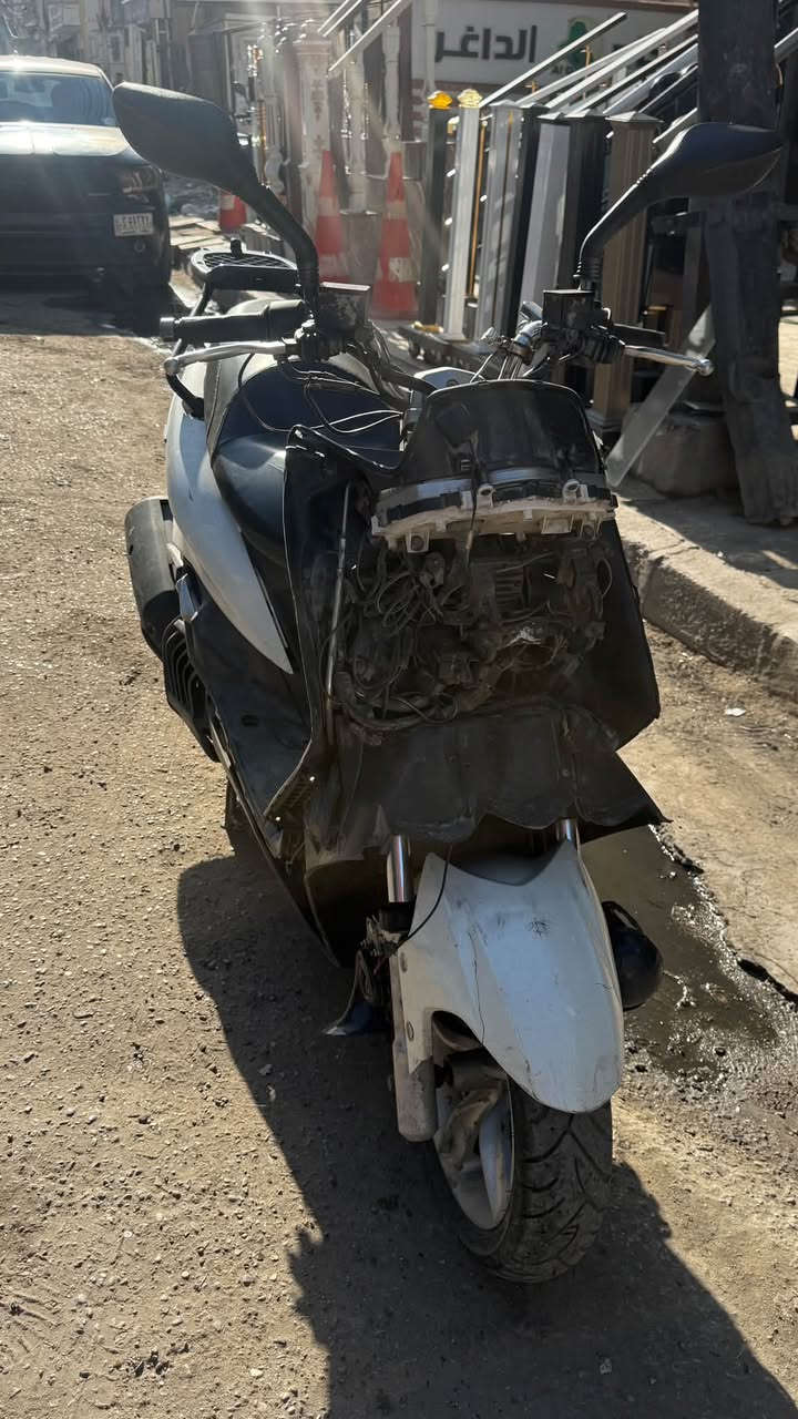 سلام عليكم ماجستا اس للبيع ياباني قبغ نفخ ستان حساس خير من الله مكينته لاتبخير لانضوح فقط بجم الليط مالاته مكسرات موجود اني شالعه وجامه وياه بلاديه كهربائيات كله شغاله نكره الدراجة سعر مليون و200 وبيه مجال عنوان شعب ***********مستعجل ع بيعته
