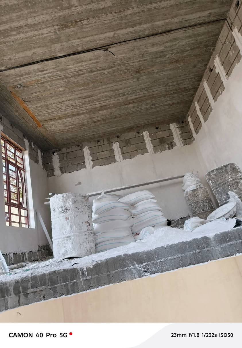 السلام عليكم كادر جص من الموصل متكون من 5 اسطوات و5 عمال متواجدين حاليآ بل اربيضه شغل عل مصاطر وخيط الخاص مفتوح او الاتصال على الرقام ‏‪***********‬‏ و الواتساب مفتوح خابر اتدلل
