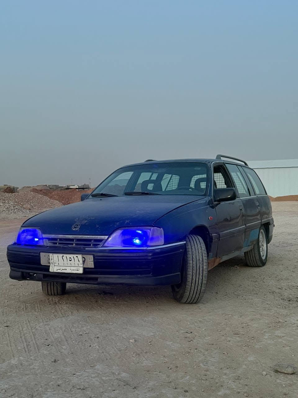 سلام عليكم اوبل اوميكا البيع سياره جهازه من كلشي توها معمره حداديه تخم تاير سنويه 2030 بسمي مكاني ديوانيه***********
