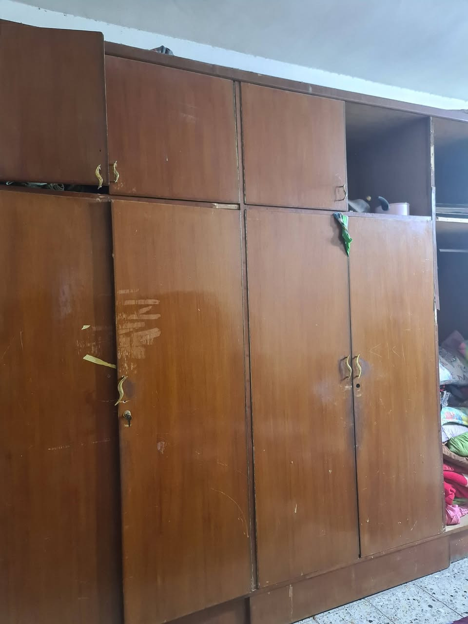غرفه خشاب • بحريه • للبيع