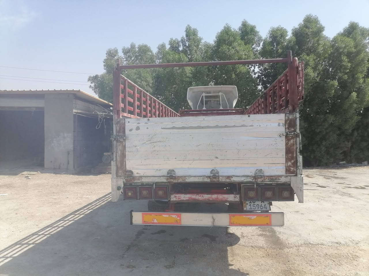 إسلام عليكم بدي لبيع سته وربع الشراي يخابر *********** المكان نجف المناذره
