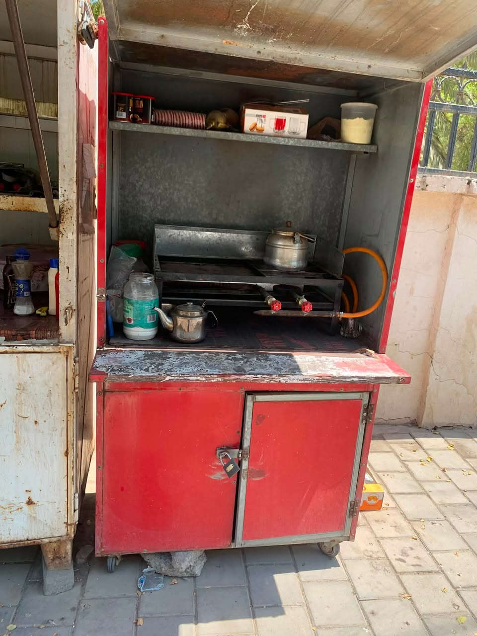 بسطية لبيع هية ولبيهة سعرها مليون عنوانها مدينة الطب رقم الهاتف ***********
