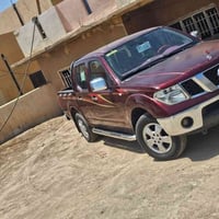نيسان نافارا • ٢٠٠٩ • واتساب