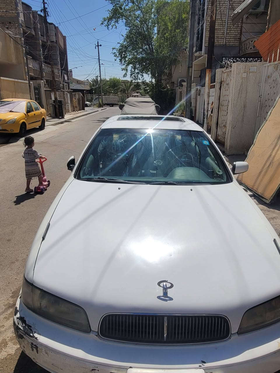 سيارة نيسان سامسونك بااسمي كير اوتو مكينه حلوة تبريد للبيع ٣٩ وبيهة مجال ***********
