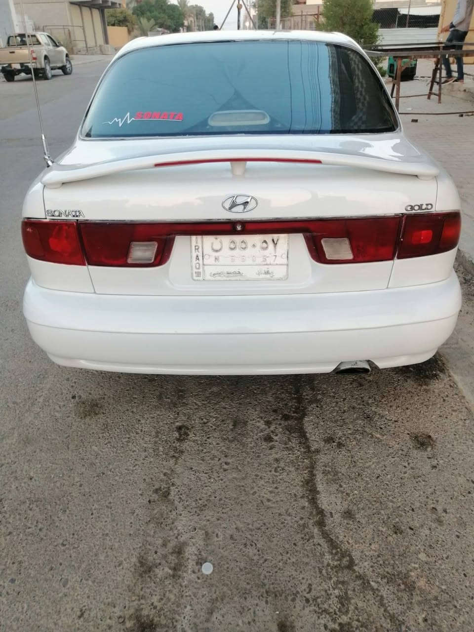 سلام عليكم البيع سياره سوناتا٢ نظيفه كير عادي مصبغه جماله تبريد شغال مكانه هيت سعره ٤٧ وبيه مجال ***********
