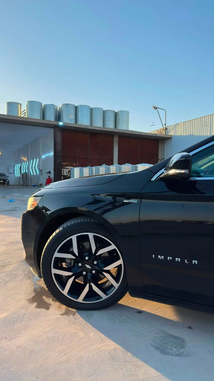 Impala primer black edition ( midnight) 2019 
 

السلام عليكم اخواني ..
امبالا ٢٠١٩ بريمير تفاصيلها كالأتي : 
- محرك ٦ سلندر 3.6 بلادي مكفول السيارة ما تهتم للبانزين
ترفع نسبة الاوكتان سبرتو (ايثانول )
- بجم زينون بلادي وشادلها عدسات  
- كشنات جلد والكراسي كهرباء وتدفئة بالكشن
- تبريد قطعتين والامامي مناخين منفصلة 
- شاشة متعددة الوظائف تدعم ابل كاربلي 
- حساسات خلفية 
- رادارات محيطية بالمري واشارة وانارة ترحيب 
- ويل كب حجم ١٩
- ٤ ابواب بصمة مع صندوك وتشغيل عن بعد
- فول تحكم ستيرن وشاشة قاصة 
- عداد المسافات100 الف كيلو 
- الايرباكات كلها سليمة بلادية
جاملغ. بونيت بدون اي دواخل جامرلغ خلفي  بدون دواخل بدون ضربة ليش مصبوغ ما اعرف 🤷🏻‍♂️
سعر 140  السيارة جديدة و احلة من الصورة 
بدون مراوس فقط بيع 
ما متواجد ع فيس فقط واتس اب 
- الاستفسار الاتصال ***********
