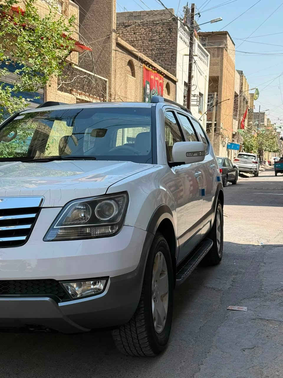 السلام عليكم

كيا مهافي 2013

وارد خليجي

رقم بغداد  باسمي 

مكفوله من الصبغ عده شوي بجاملغ الخلفي 

الباقي كفاله من الصبغ والفتح

نص فول 

فتحه
جلد 
3 قطع تبريد
كرسي كهرباء 

ماشيه 161 

مكينه كير كفاله. فقط مسوي كاز كيت 

تخم تاير جديد

صدر امامي خلفي جديد

منضومه تبريد جديده مسويها 

عارضها 138 وبيها مجال. مكاني بغداد 

***********
