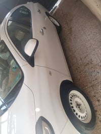 نيسان سني موديل 2021 كفاله عامه سيارة جديده ومدوشمه بسم الشركه ماشيه 9...