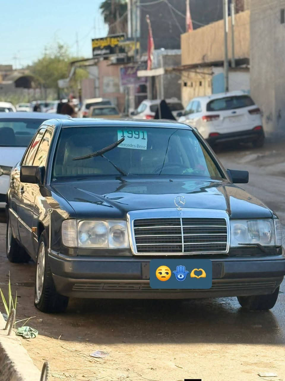 السلام عليكم مارسيدس دب رقم انبار بسمي انكليزي لل31 سنويتها ستوني مكملها رقم مكينه ثنين ونص ديلكو فتحه السيارة حلوه كاعده غرفه جديده تبريد جاهز بس ربط كلشي جاهز بيه كهربائيات جاهزه بس جامه وحده ما تشتغل كلها كهربائي مكاني الديوانيه غماس *********** شتريد خابرني راسلني واتساب وخادم اني
