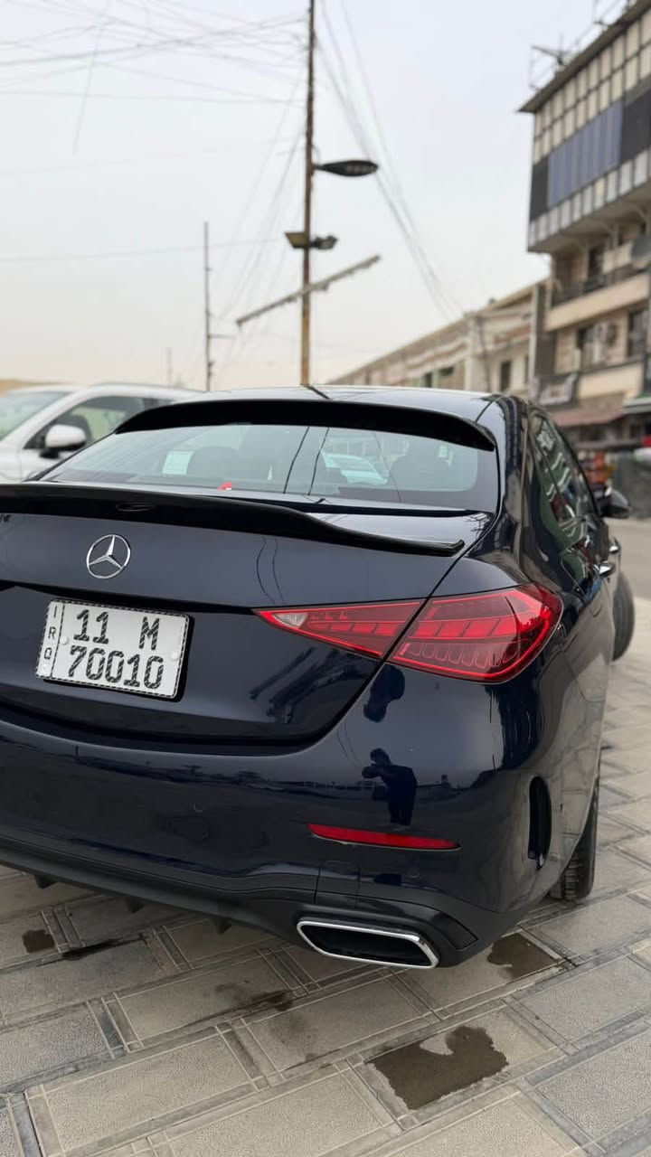 مارسيدس C300 موديل 2023فول مواصفات رقم مميز ***********عنوان بغداد اليرموك
