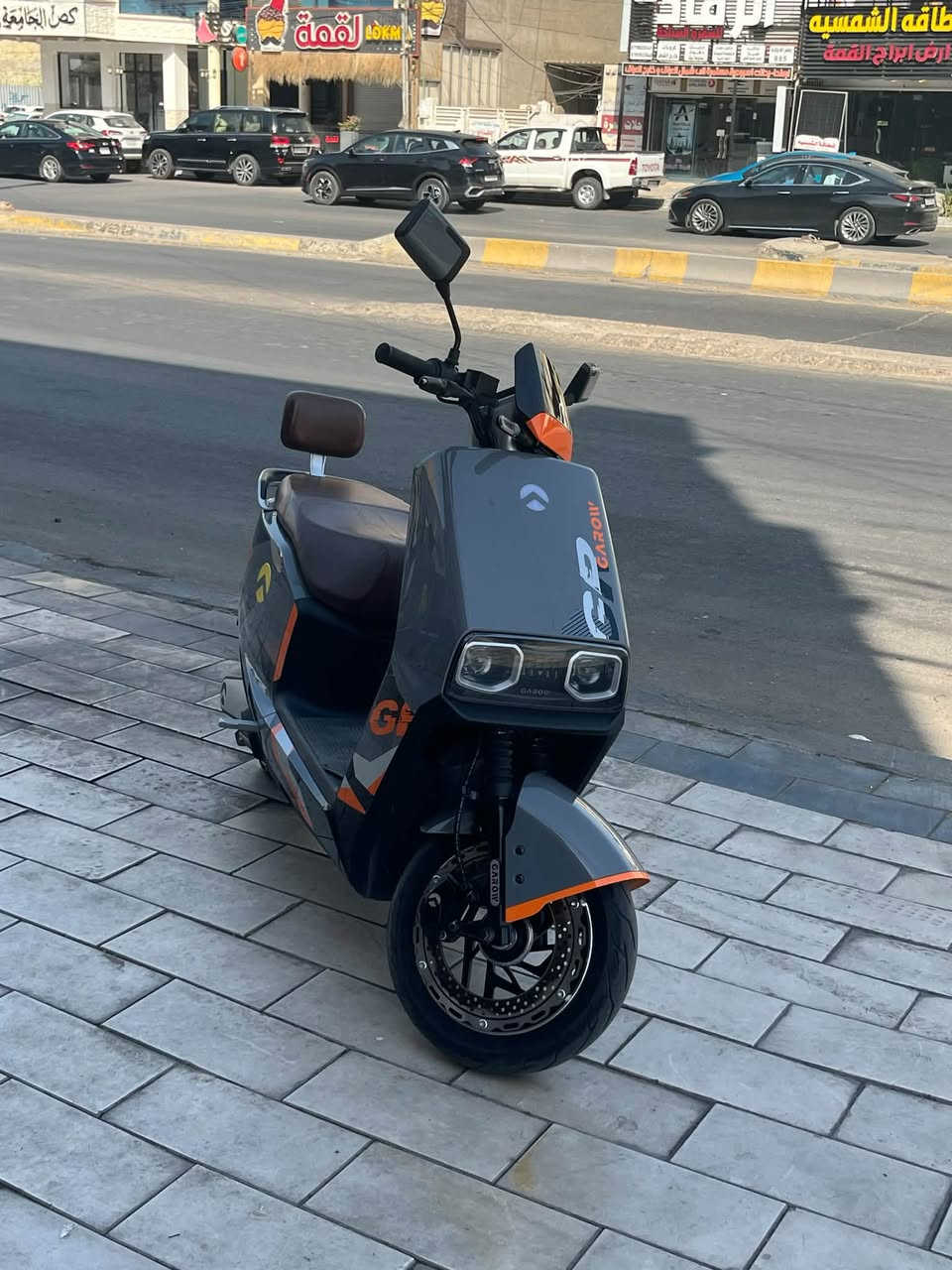 دراجه شحن للبيع كارو سته باتري كبار سرعه حقيقي 85السعر مليون وثمنيمه وخمسين مكاني بغداد الغزاليه رقمي ***********
