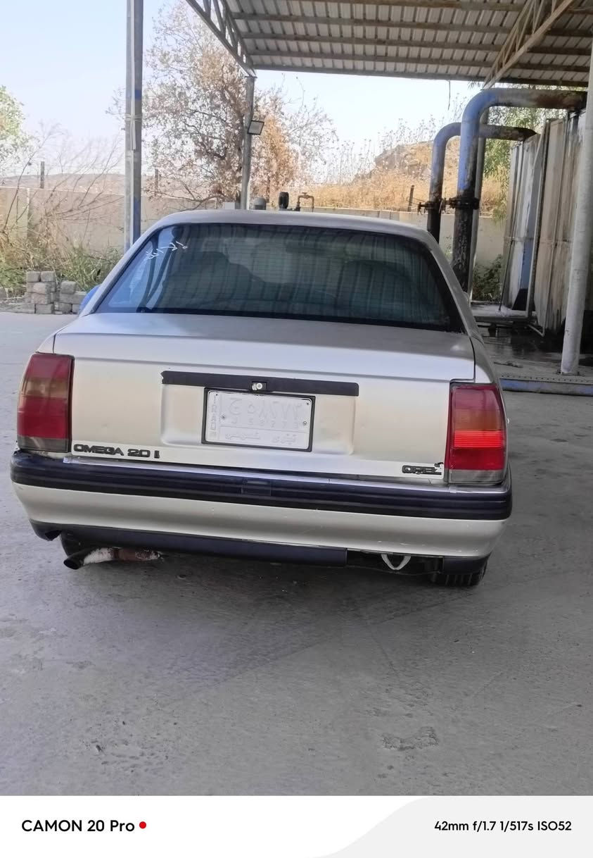 السلام عليكم اوميكا صندوك للبيع كير شرط محرك نظيف بي أثر نفخ حجم 20 موديل 1991 رقم ألماني سنوية 2029 كابون ورقي موجود شرط التحويل سيارة كدام العين السعر 32 وبيها مجال اتصال ***********
