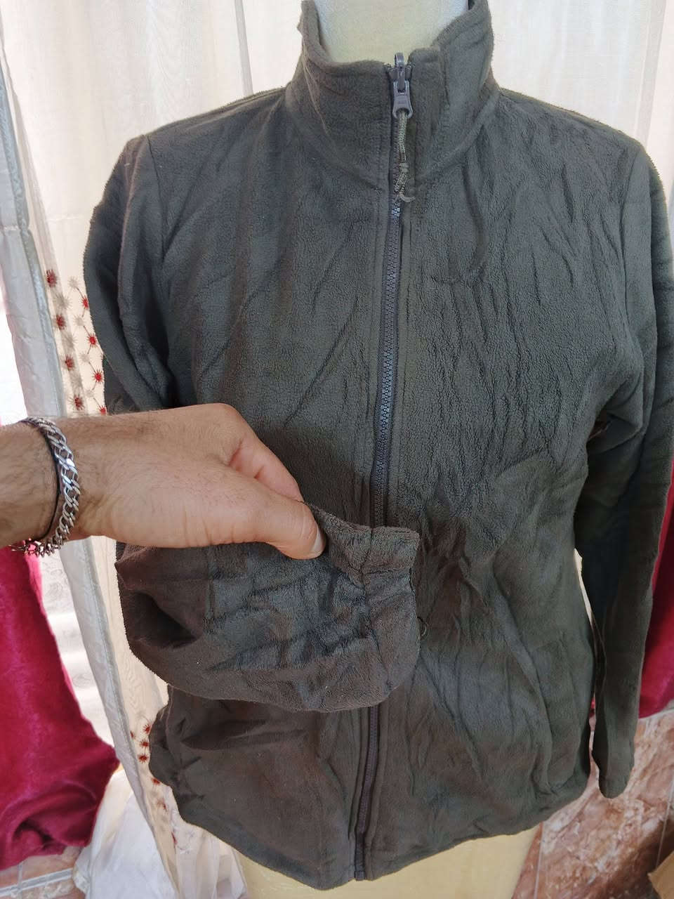 سويترات • قماصل • واتساب