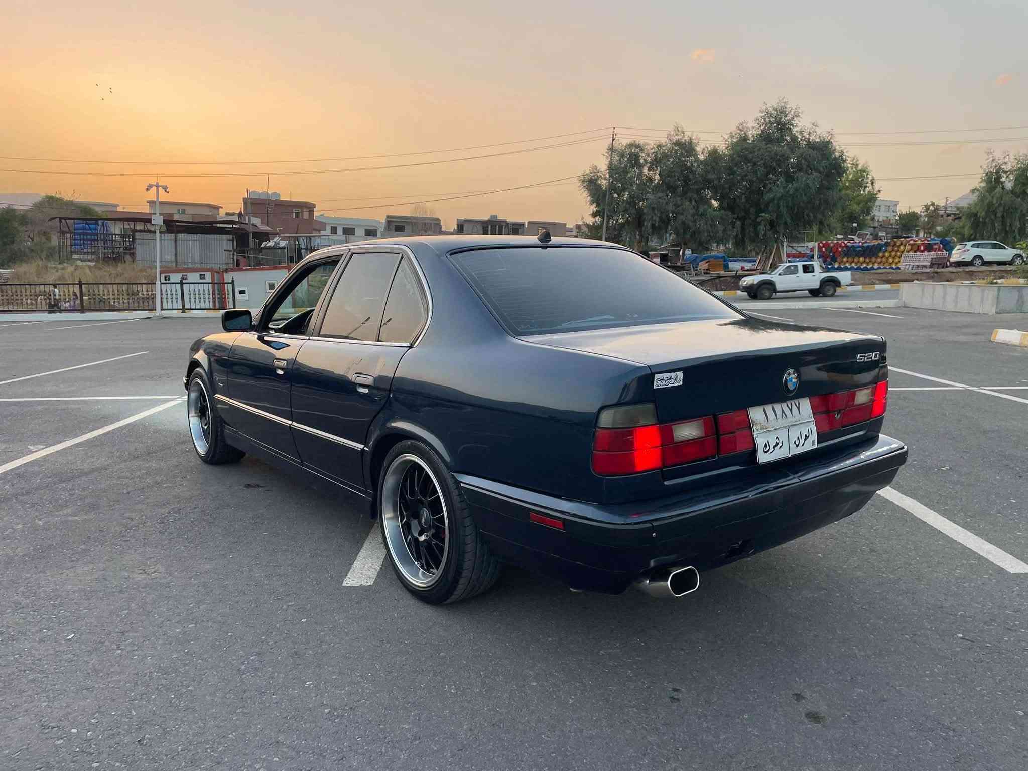 بى ام 520 • ١٩٩٣ • ٦ سلندر