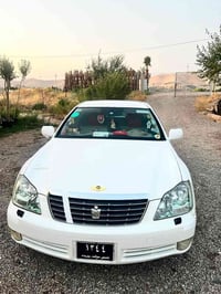 صغير • ياباني • ادمن