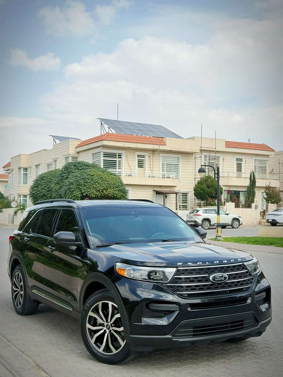 إكسبلورر XLT • ٢٠٢٤ • ٢٦٠٠٠ كم