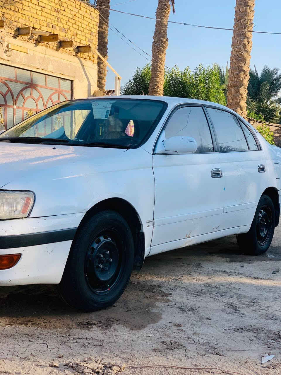 السلام عليكم كرونه موديل 93 رقم بغداد
مكينه وكير ستوني شاهدهن حاويه 
  تخم تايرجديد حداديه خير من الله
  مكاني الديوانيه المهناويه السعر ٤٢ وبيه مجال للشراي للاستفسار اتصال ***********
