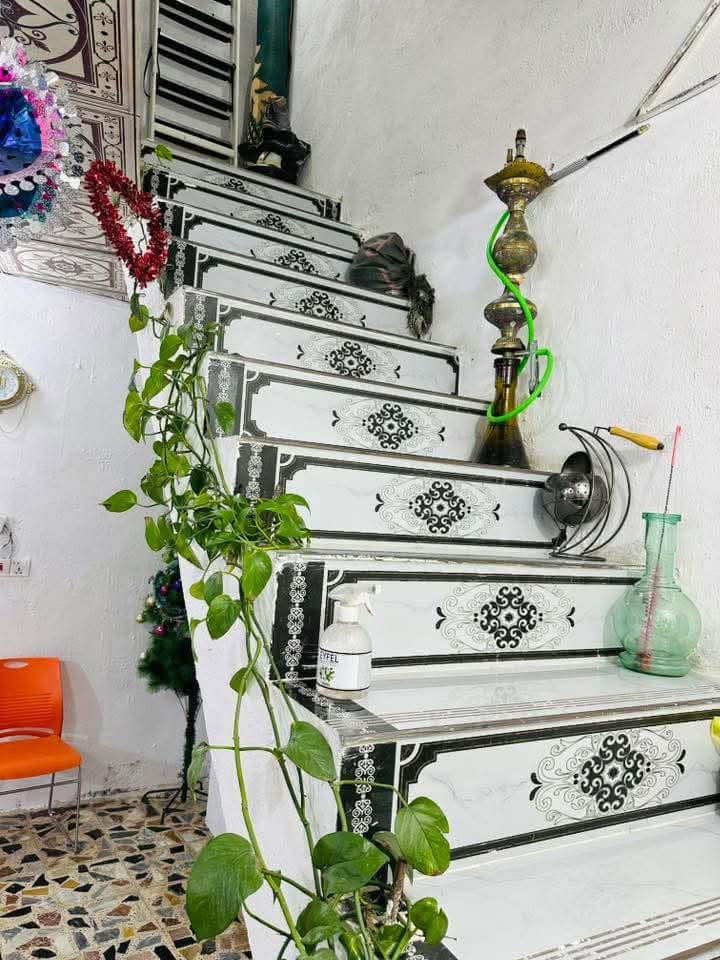 مشتمل 70م طابو زراعي سند25 خدمات كامله تبليط مي مجاري كهرباء مسحوبله سحب
غرفه نوم وصاله وصحيات ومطبخ حار وبارد بناء نضيف

بوب الشام قرب اسواق الصدرين مقابيل شارع الرجابات

سعر مناسب ب33 مليون 

***********
