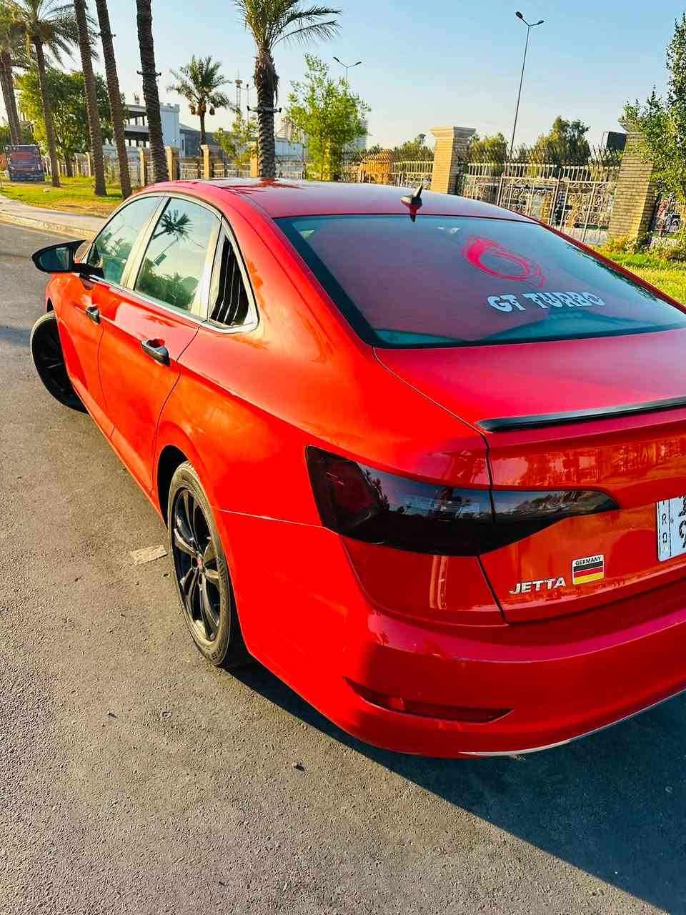 للبيع جيتا 2019
مكينه 1400 تيربو 
ماشيه 63 ميل
مكينه كير كفاله
صدر امامي خلفي جديد
تبريد ثلج 
شاشه+ كامره
داخل عسلي
سايد بريك بصمه
حادثه فقط بنيد صبغ 
ايرباك ستيرن راجع سستم 
مكان سياره بغداد صالحيه
***********
سعر130 وبيه مجال
