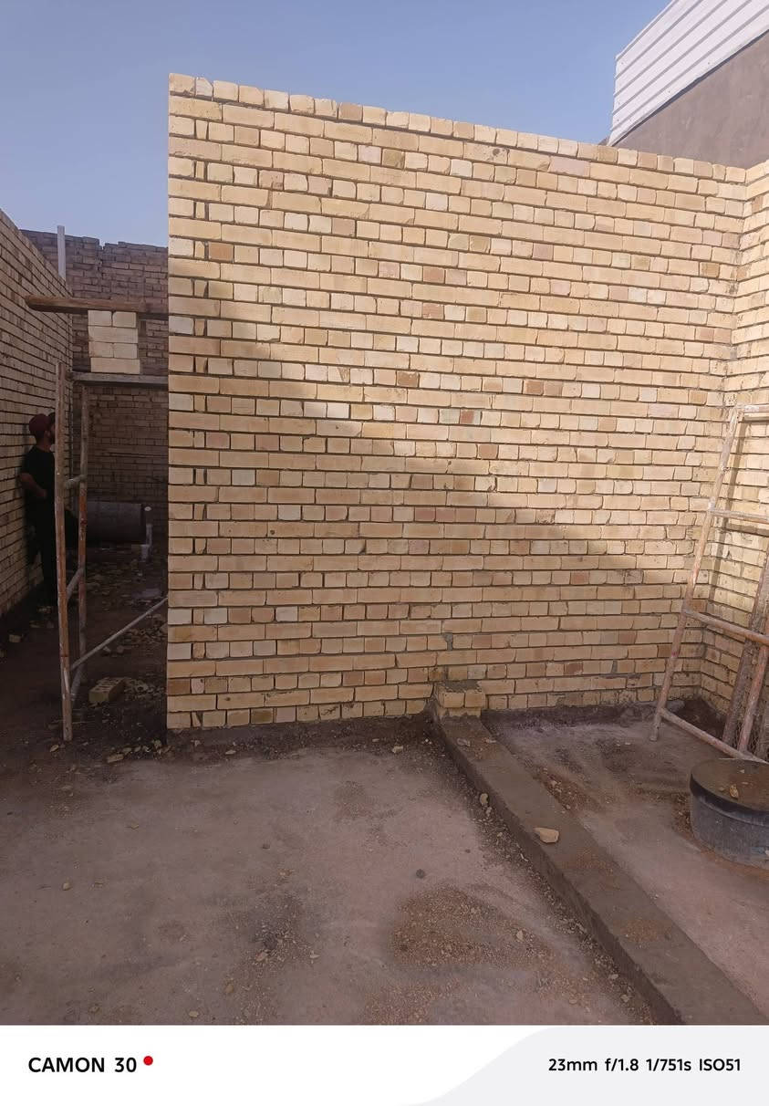 خلفه بناء شغل هندسي نشر قالب وزن صونده ولحمد لله متفرغ حالين اشتغل بكل مكان بابل تفضل ***********
