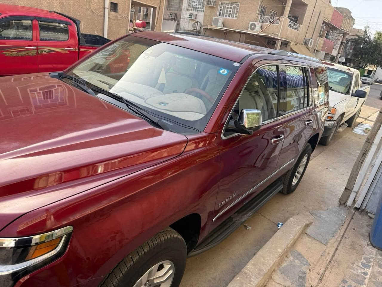 يالله سلام عليكم تاهو خليجي
للبيع او مراوس

موديل 17 

كفاله من الصبغ والتبديل 

رقم بغداد تحويل ثاني يوم 

دولي بسمي شخصيا 

تخم تاير جديد 

دوشمه كشنات وأرضيه 

مكينه وكير كفاله 

ماشيه 194 كيلو 

جديده صدر امامي خلفي 

مكان السياره بغداد الشعب 
290بيه مجال حك الجيه 

***********
