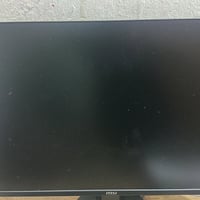 عندي شاشة msi حجم 27  استخدام 3 اشهر للبيع هذا رقمي 07705542605
