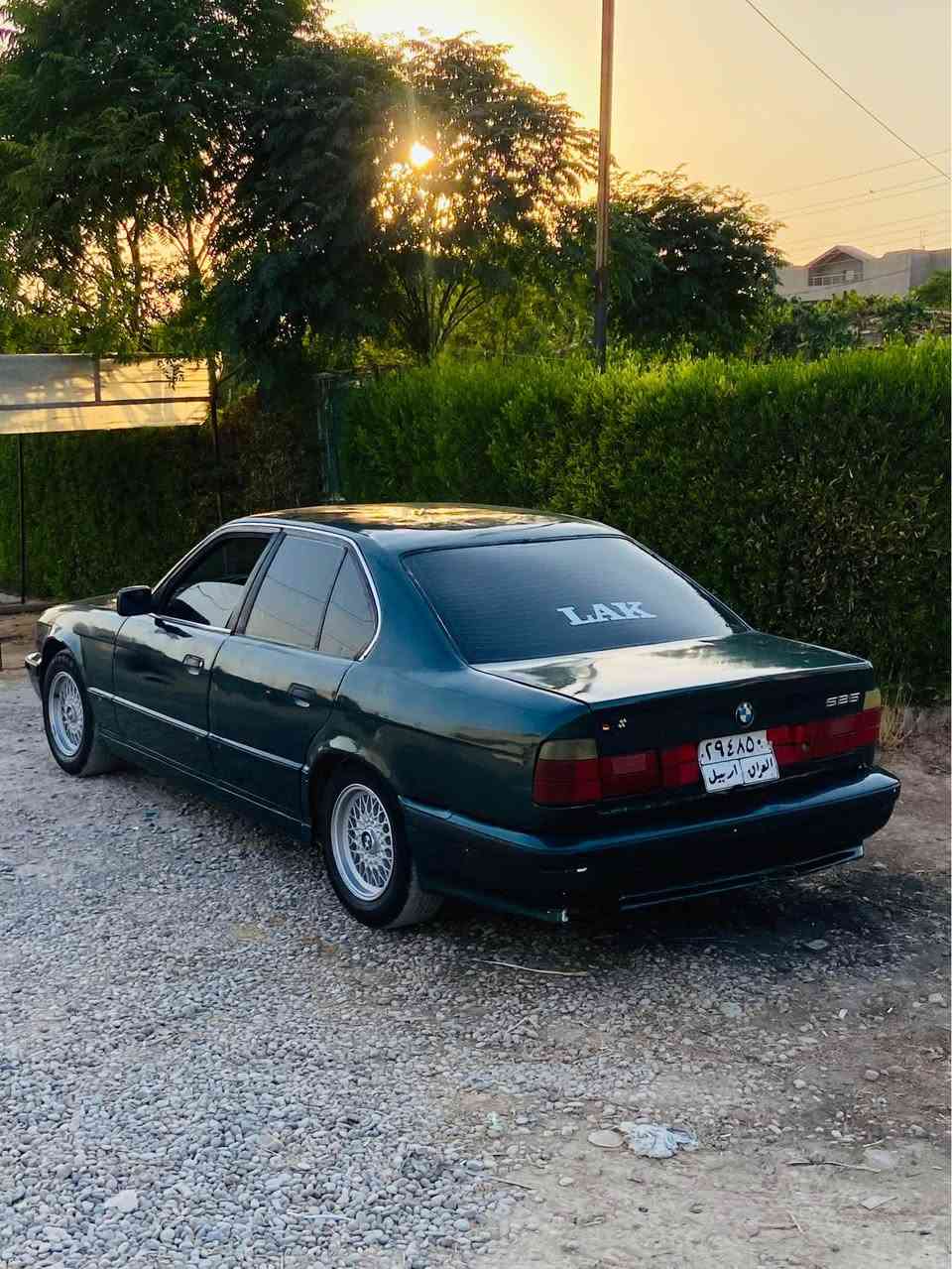 سەرەتا بەناوی خوای گەورە بیئێم مۆدیل1993
525گێر حادی .٢جام کارەبا رەنگ زەیتونی.لەیت القە .دحامی ئێم گێج ئێم ) پێشی دحمی نیە پشتی دحمێکی هەیە مەکینەی وەک سحات ئیش دەکا بەس نەرمە دوکەڵی هەیە گێر و مەکینە بەشەرت تا بڵێی جوانە لە رەسم جوانتر نەبوو مەیبە سەیارەکە اوەلیاتە سەنەوی اسڵی خۆی لەگەڵە ..سحریشی ٢٩ وەرەقە و محامەلە شوێن هەولێر .تەفاسیلی سەیارەکەم کامل نوسیوە شوێن هەولێر ژ م *********** أربيل, العراق
