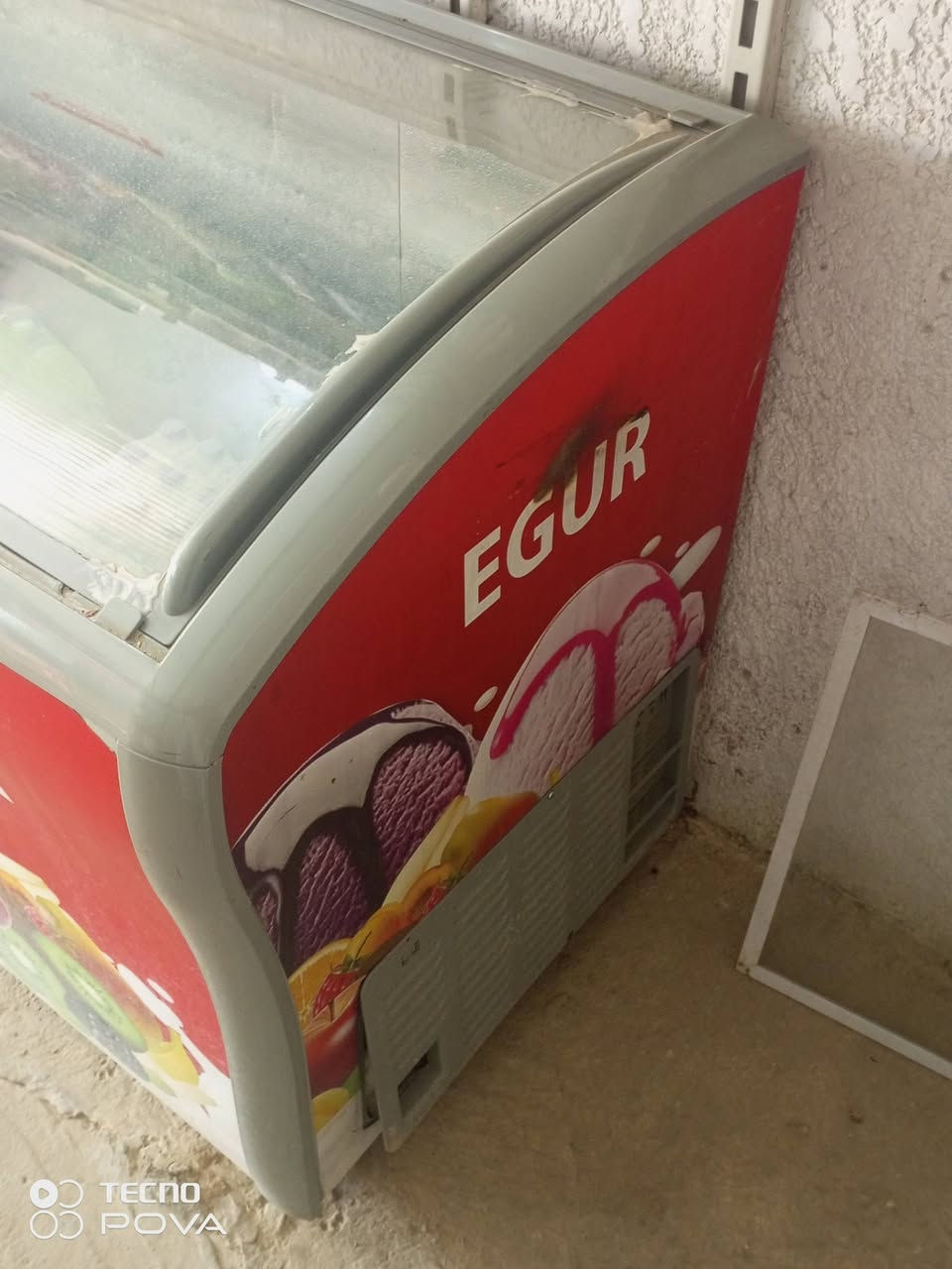 عارضه بطح للبيع السعر 250 المكان ديالى بعقوبه قرب جسر خرنابات ‏‪***********‬‏

نص مكتوب في الصور:
- TECNO POVA