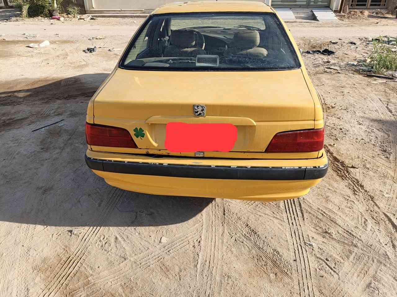 للبيع ومراوس حسب الرغبة بيجو بارص موديل 11 محرك وكير وضفيره صار اسبوع من شادهن رقم بصره احمر سنويه عضم عنواني نجف لاشرف لسعر 10 بي مجال ***********
